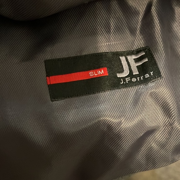 Men’s suit pants and vest set - Picture 4 of 4